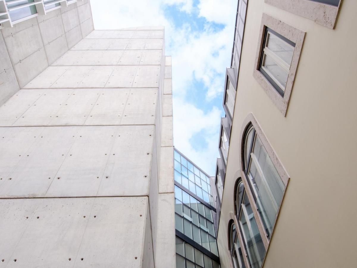 Browns Avenue Hotel Lisboa Dış mekan fotoğraf The atrium
