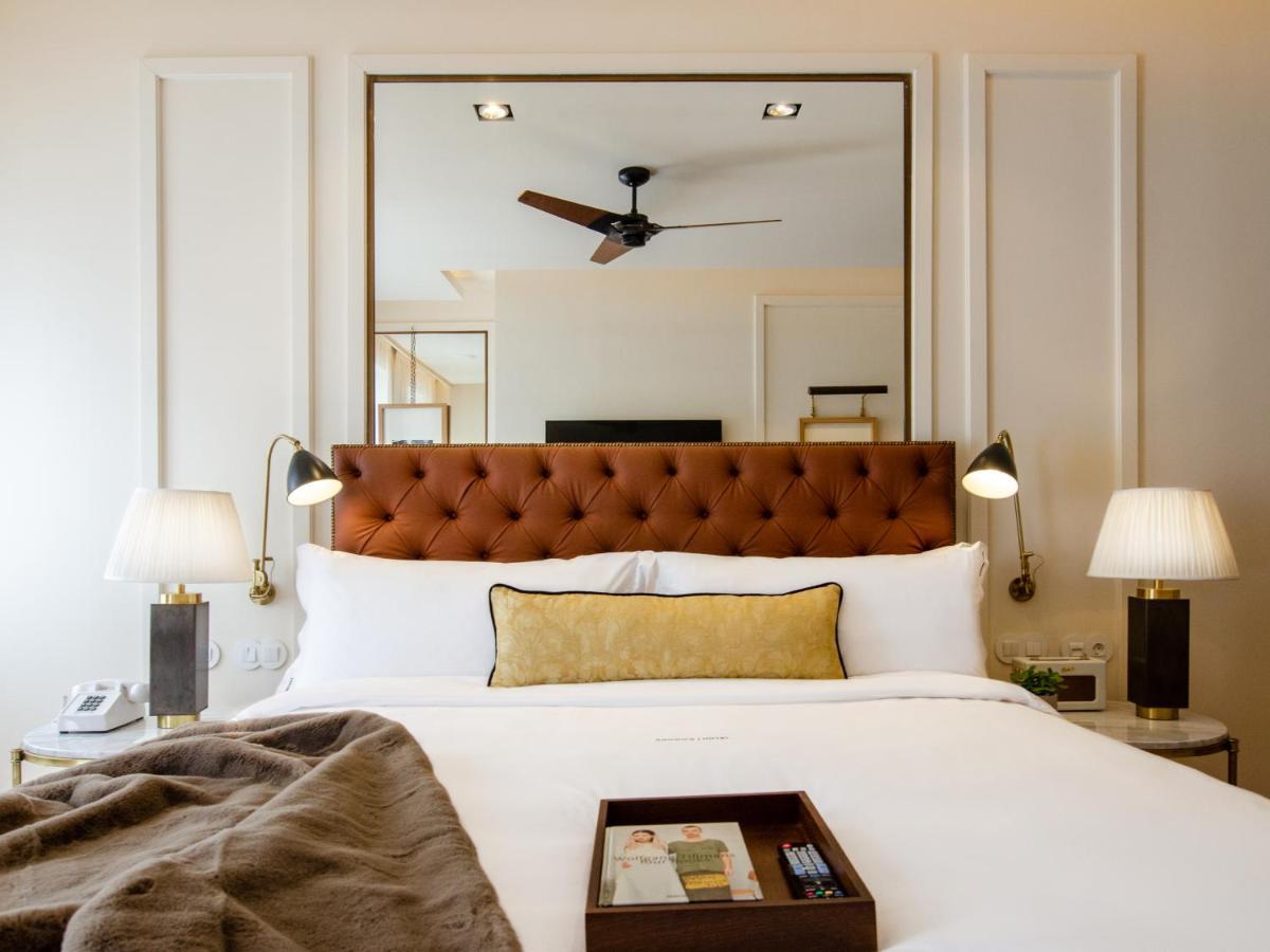 Browns Avenue Hotel Lisboa Dış mekan fotoğraf A bedroom at the hotel