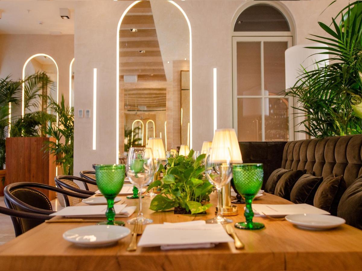Browns Avenue Hotel Lisboa Dış mekan fotoğraf Restaurant